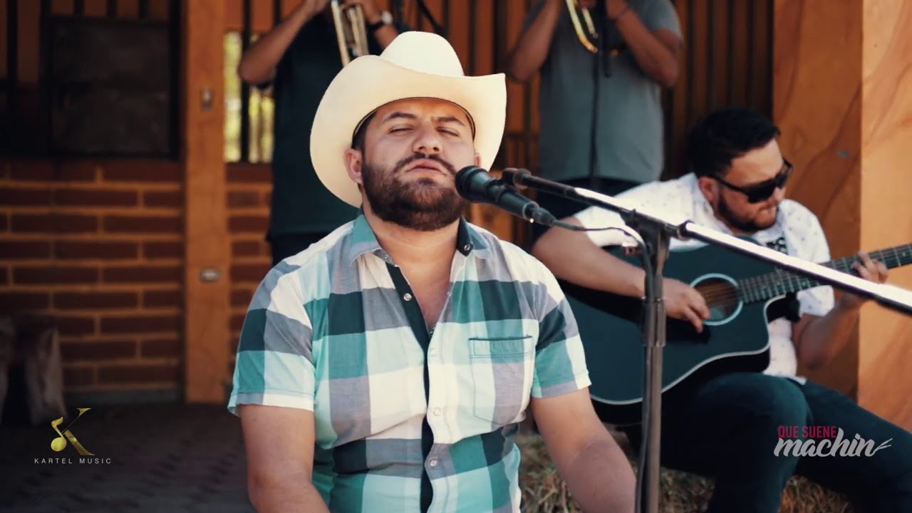 Luis R Conriquez Age, Birthday, Height, Net Worth & Bio - Starceleage